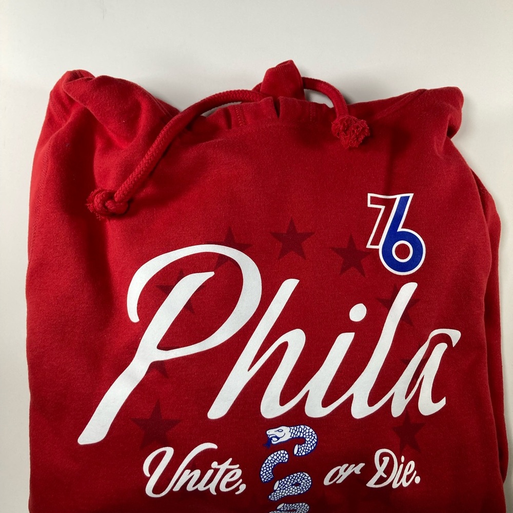 NWT Philadelphia 76ers hoodie